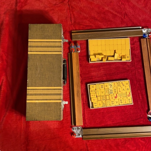 Mahjong game. Now as far as I know everything is there. - Picture 5 of 5